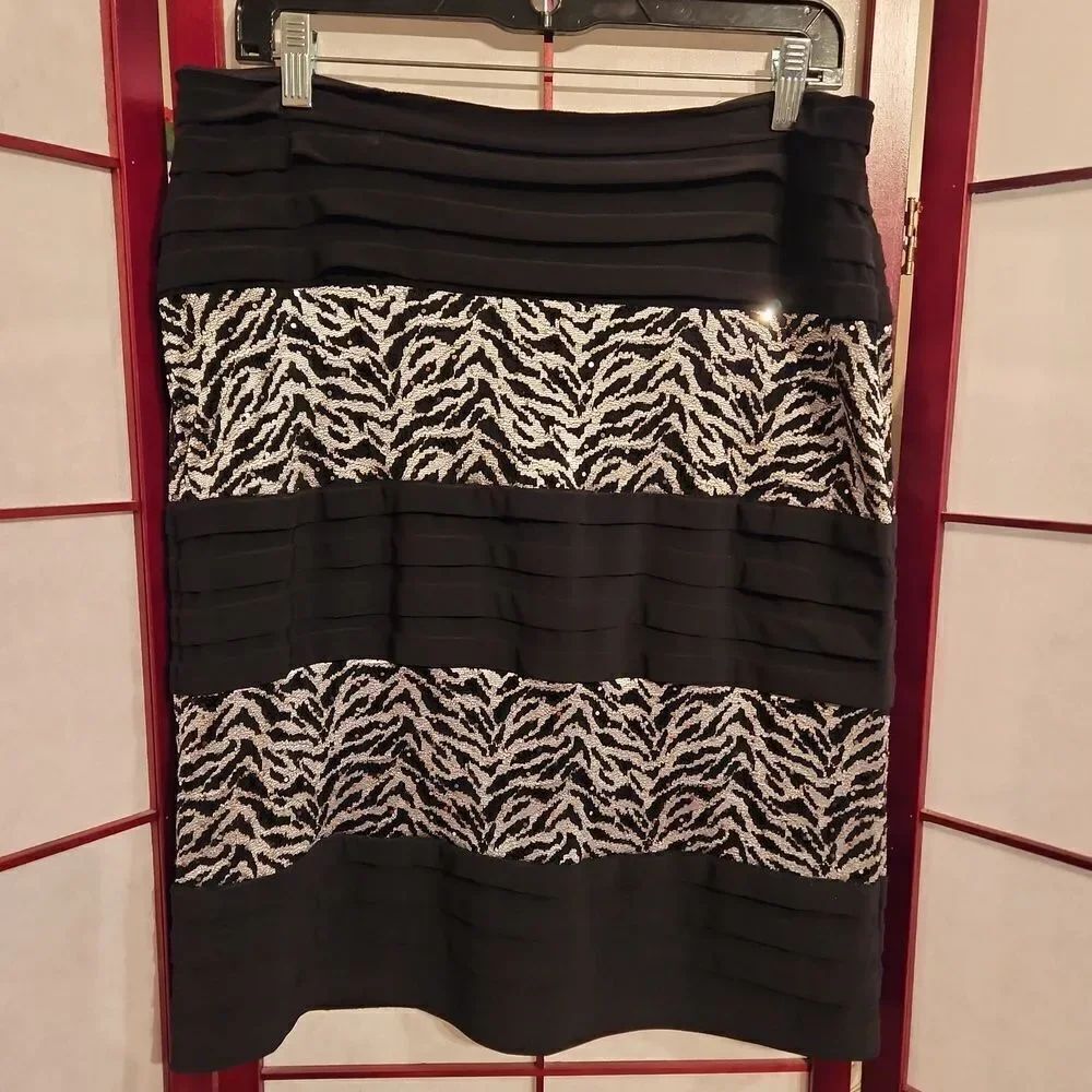 R & M Richards Sheer Black/Silver Glitzy Pencil Midi Skirt